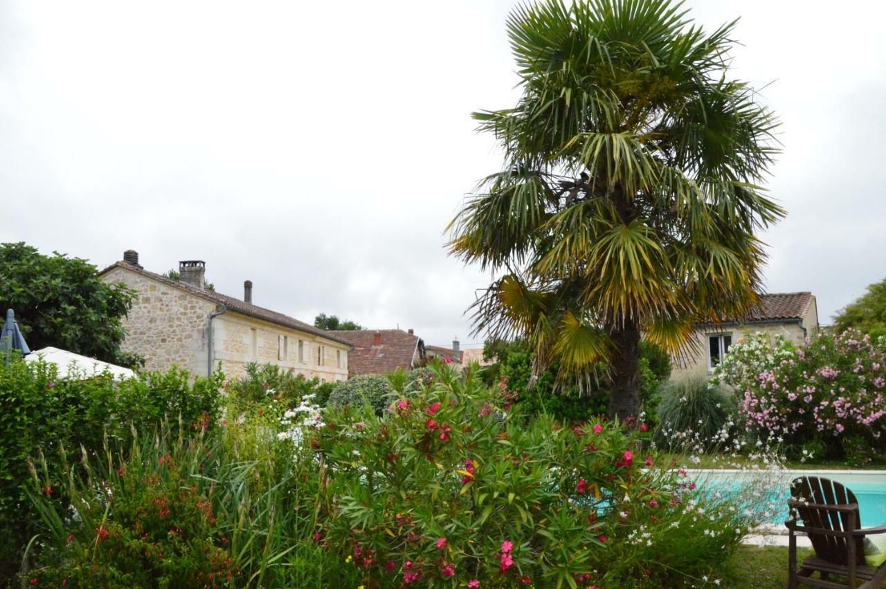 Chambres d'hôtes du Domaine de Lansac Lansac  Exterior foto